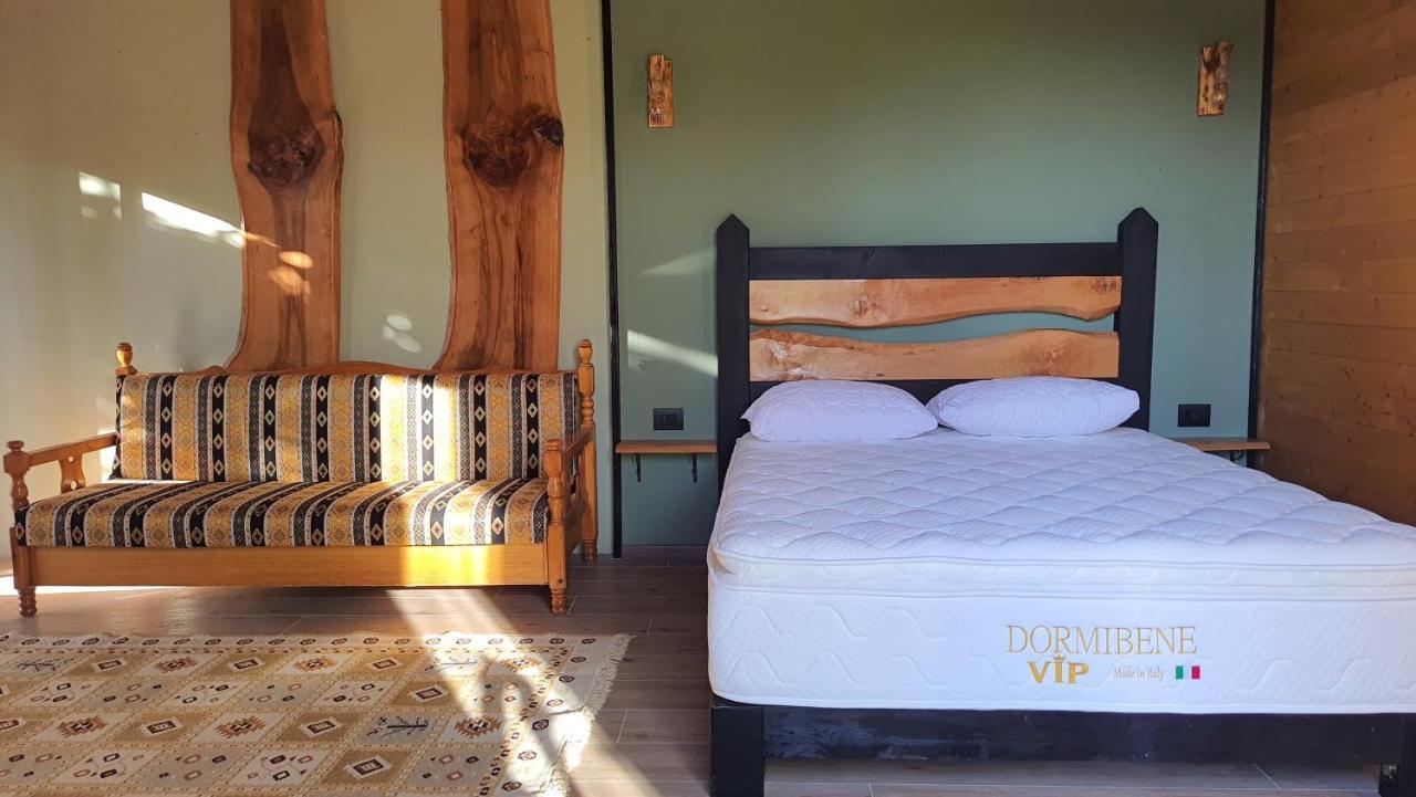 شكودر Room With Private Garden المظهر الخارجي الصورة
