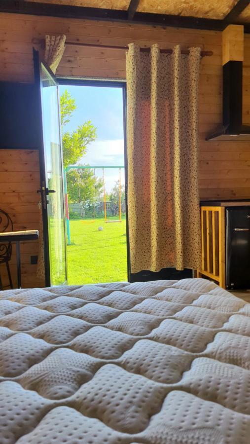 شكودر Room With Private Garden المظهر الخارجي الصورة