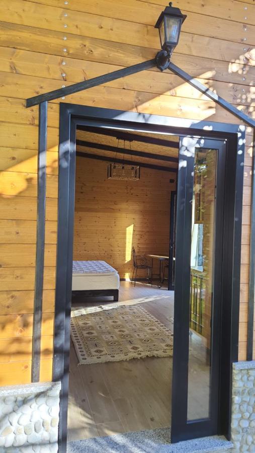 شكودر Room With Private Garden المظهر الخارجي الصورة